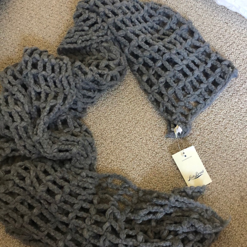 scarf